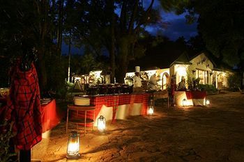 Mount Meru Game Lodge Аруша Экстерьер фото